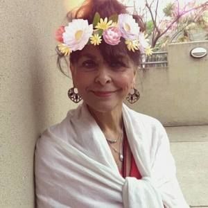 Meet your Posher, Carmen